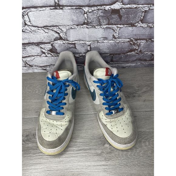 Nike Undefeated x Air Force 1 Low 5 White Leather Grey Suede Shoes Men 10.5M US - Picture 16 of 16